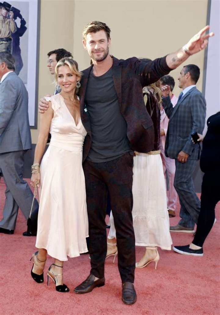 Liam Hemsworth Height, Weight, Age, Wife, Biography, Net Worth