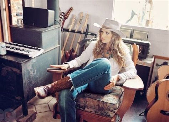 
Libby Grace Hackford Height, Weight, Net Worth, Age, Birthday, Wikipedia, Who, Nationality, Biography 