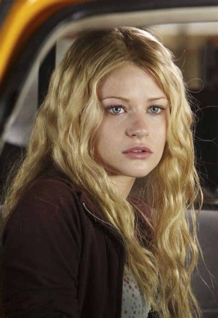 Lost Actress Emilie de Raven Wiki: Welcomed A Second Child With Her Partner | Net worth, Parents & Nationality