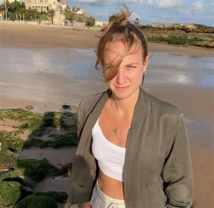 Louise Jacobi Height, Weight, Net Worth, Age, Birthday, Wikipedia, Who, Nationality, Biography