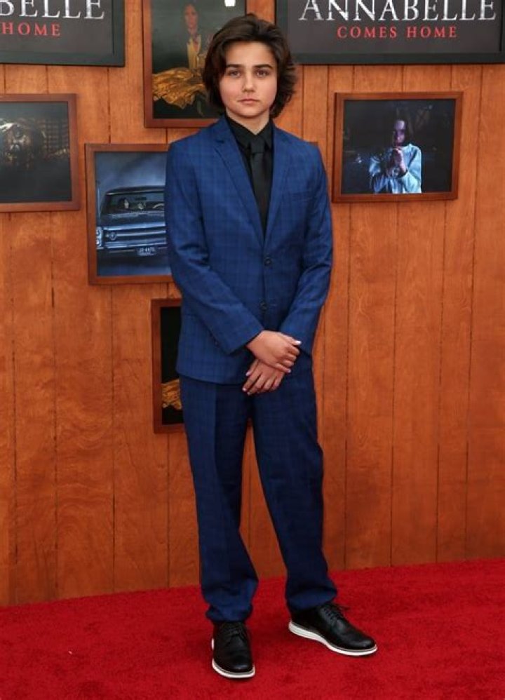 Luca Luhan Bio, Wiki, Birthday, Height, Family, Single, Annabelle, Phone Number and Mixed-ish