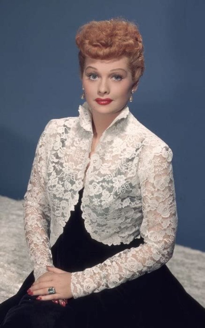 Lucille Ball Height, Weight, Net Worth, Age, Birthday, Wikipedia, Who, Nationality, Biography