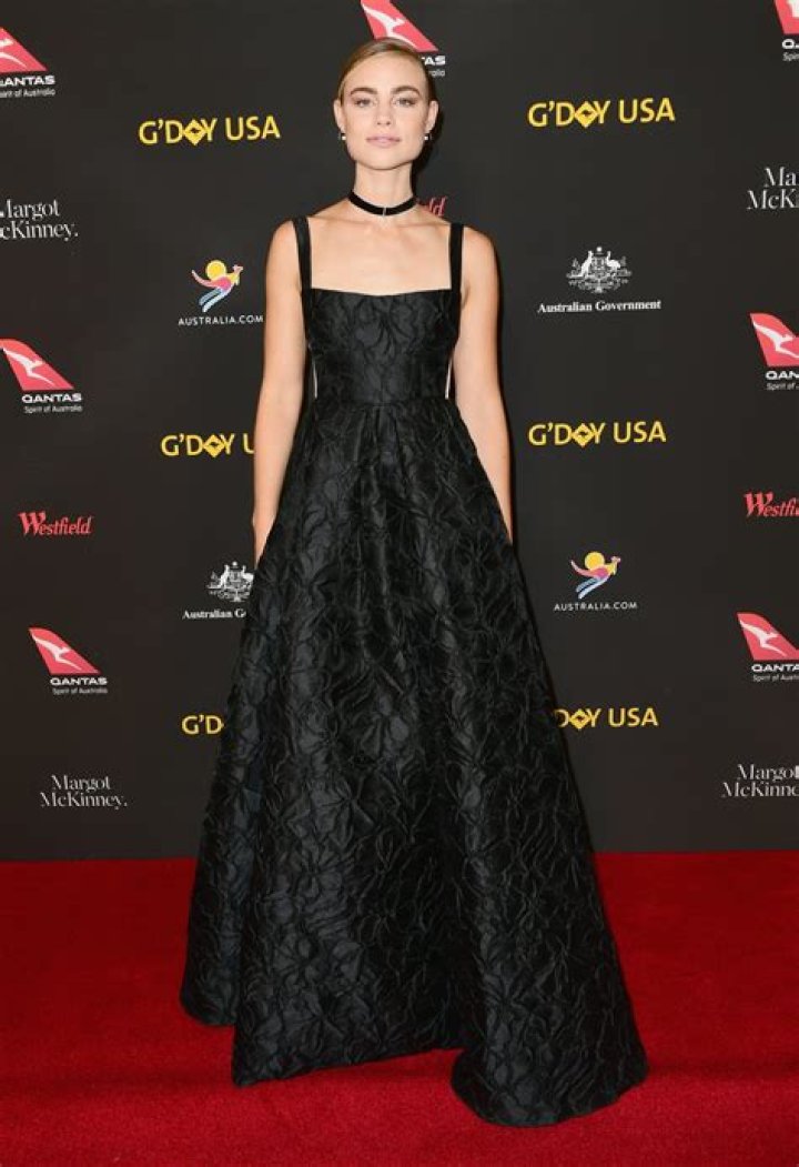 Lucy Fry Height, Weight, Net Worth, Age, Birthday, Wikipedia, Who, Nationality, Biography