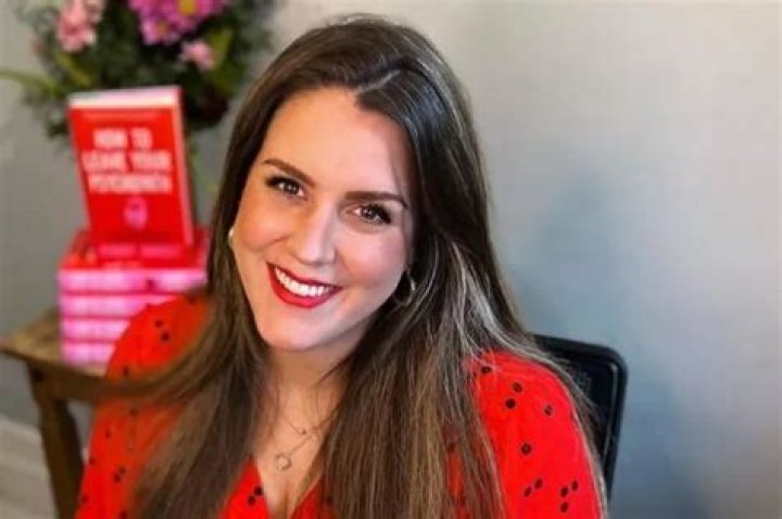 Maddy Anholt's Child: A Journey from Joy to Sorrow in a Year? - SarkariResult