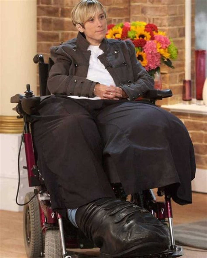 Mandy Sellars Net Worth