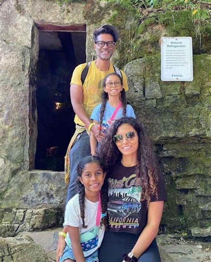 Manuela Testolini Bio, Wiki, Age, Family, Husband, Charity Work and Net Worth