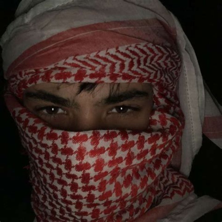 Masked Arab Revealed His Face But Doesn’t Look Like He Is 19, Here Is Why