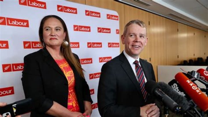 
Matthew Hooton Height, Weight, Net Worth, Age, Birthday, Wikipedia, Who, Nationality, Biography 