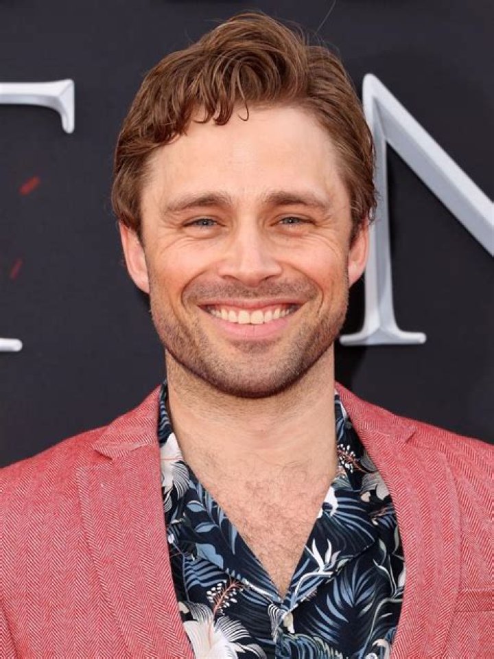 Max Lloyd Jones Height, Weight, Net Worth, Age, Birthday, Wikipedia, Who, Nationality, Biography