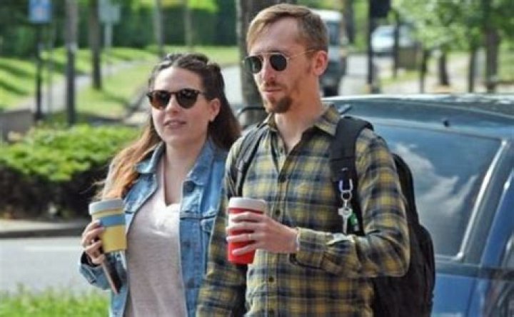 Max Parker Net Worth, Wife, Bella Cruise, Tom Cruise, Married Life, House, Age