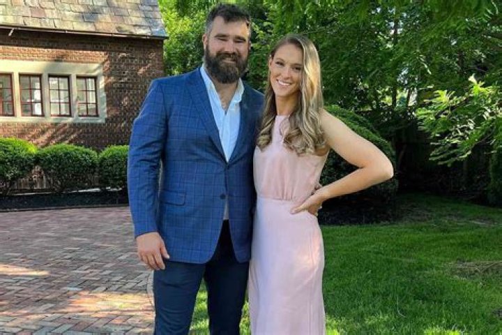 
Meet Luis Cessa Wife On Instagram- Details On His Career And Net Worth In 2022 