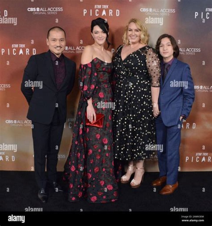 Megan Briones Net Worth