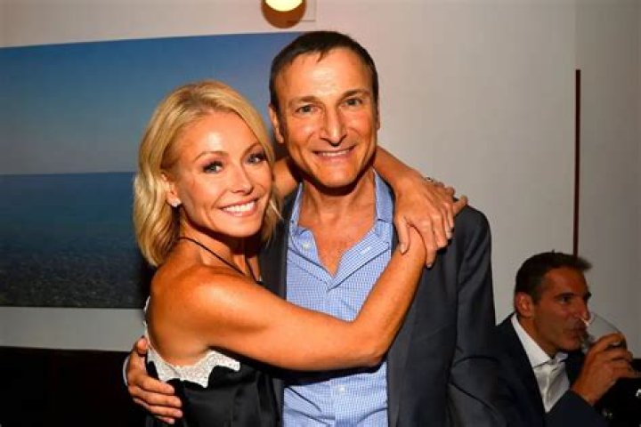 Michael Seth Gelman Net Worth, Income, Salary, Earnings, Biography