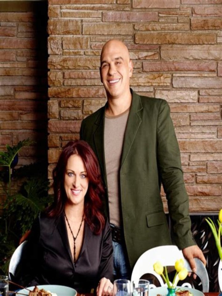 Michael Symon’s Net Worth, Age, Height, Weight, Wife, Kids, Bio-Wiki