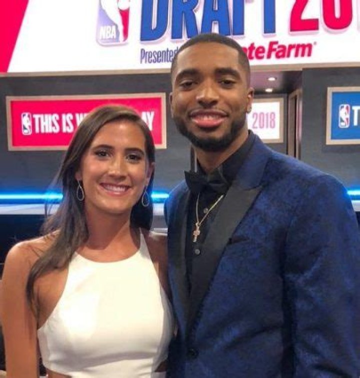 Mikal Bridges Wife – Is He Married To Girlfriend Grainger Rosati?