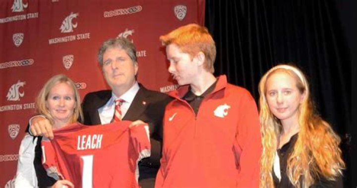 
Mike Leach is Married to Wife: Sharon Leach. Kids. 