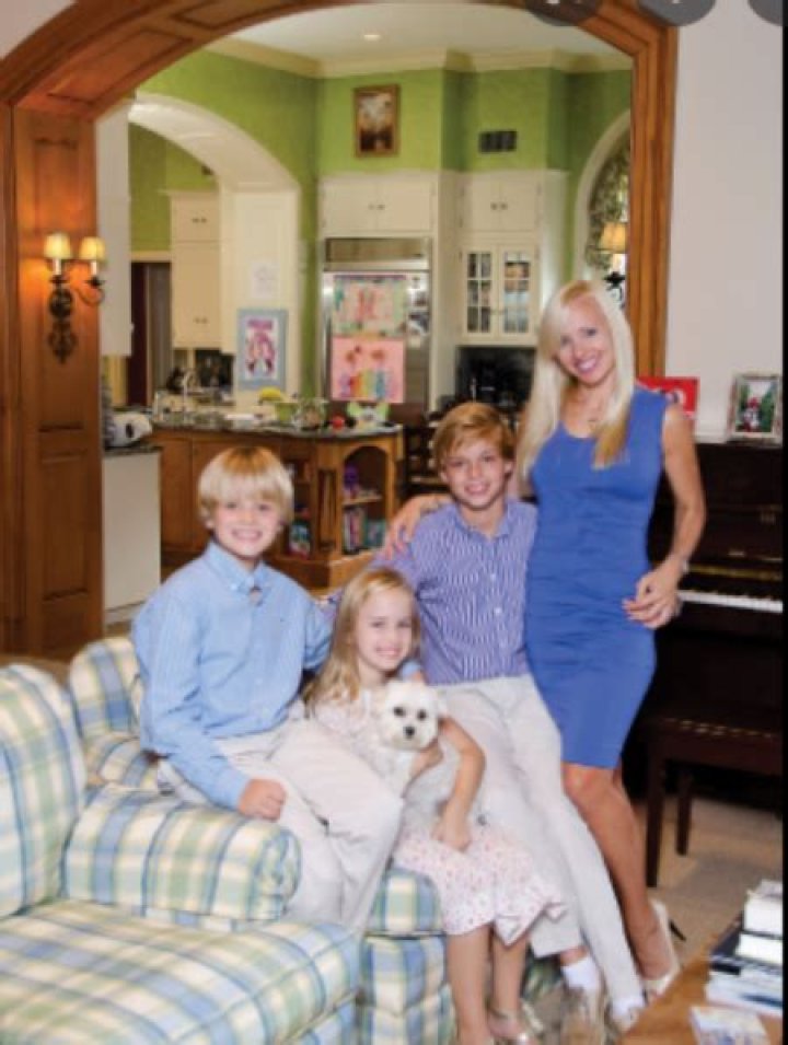 Molly Shattuck Net Worth