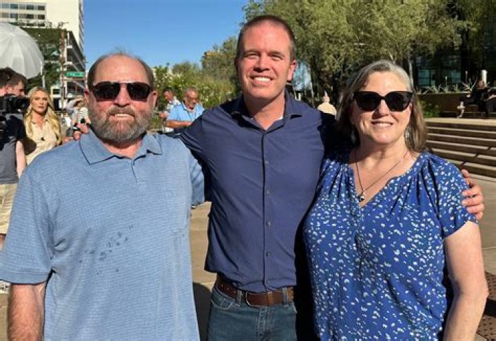 Nate Eaton Reporter, Bio, Wiki, Age, Net Worth, Wife, WRIC TV8, KIDK TV