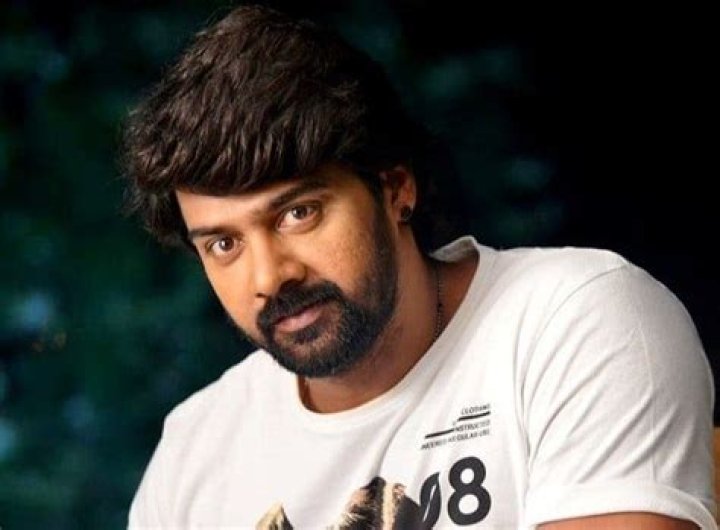 Naveen Chandra Height, Weight, Net Worth, Age, Birthday, Wikipedia, Who, Instagram, Biography