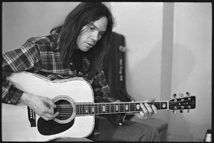 Neil Young Net Worth: Details About Singing, Albums, Age, Income, Career - SarkariResult