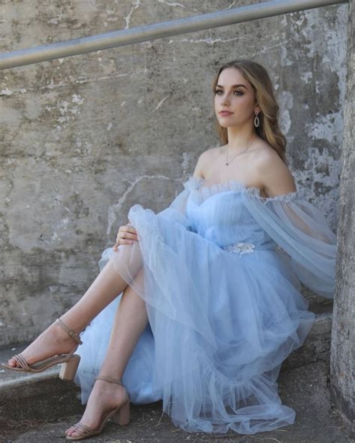 Nicola Crisa Height, Weight, Net Worth, Age, Birthday, Wikipedia, Who, Nationality, Biography