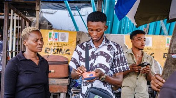 
Nigerians Have Taken To Social Media To Trawl Popular Lagos Hospital 