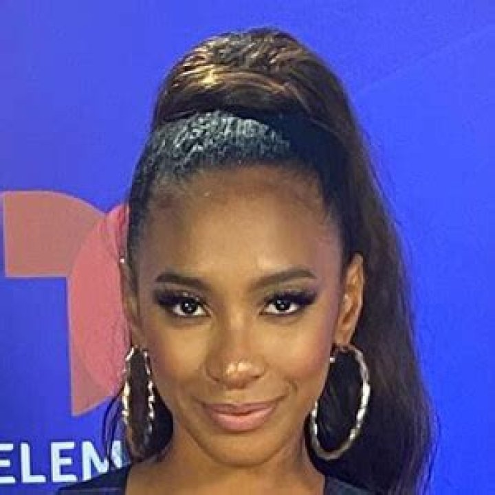 Nina Nunez Williams Height, Weight, Net Worth, Age, Birthday, Wikipedia, Who, Nationality, Biography