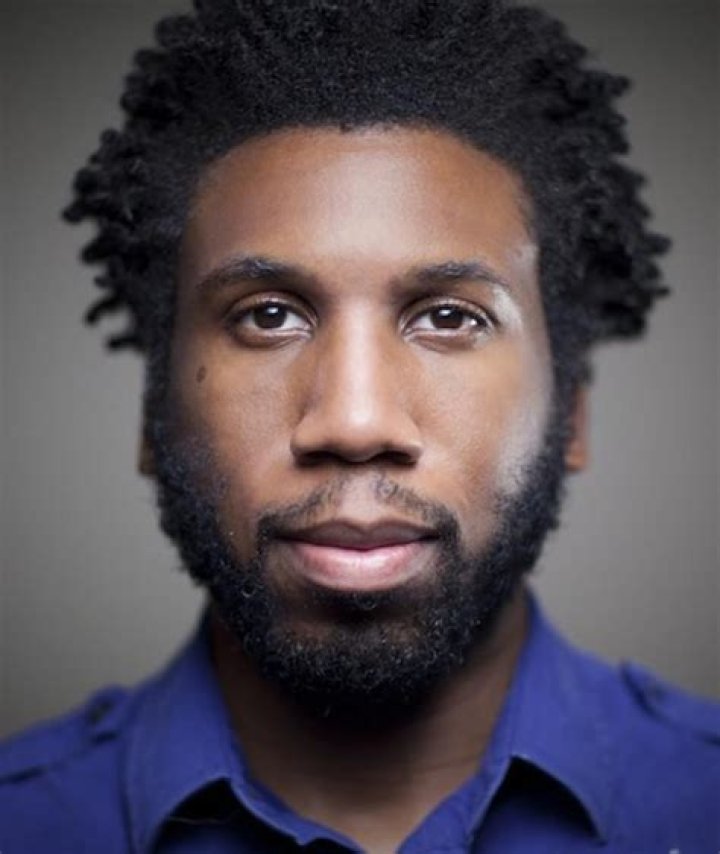 Nyambi Nyambi Net Worth