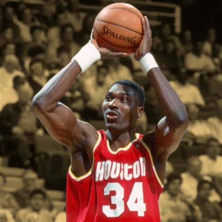 Olajuwon Dickerson Height, Weight, Net Worth, Age, Birthday, Wikipedia, Who, Nationality, Biography