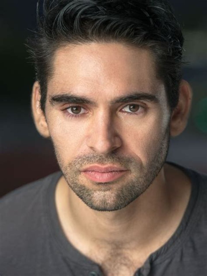 Oliver Rayon Net Worth