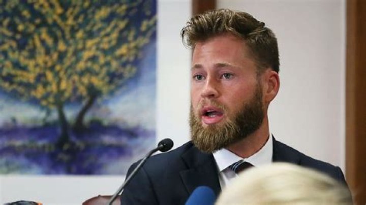 Owen Shroyer Sexual Assault: Wife, Net Worth, Wiki, Biography, Age