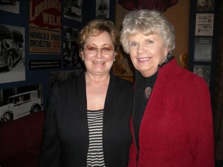 Peggy Lennon Net Worth