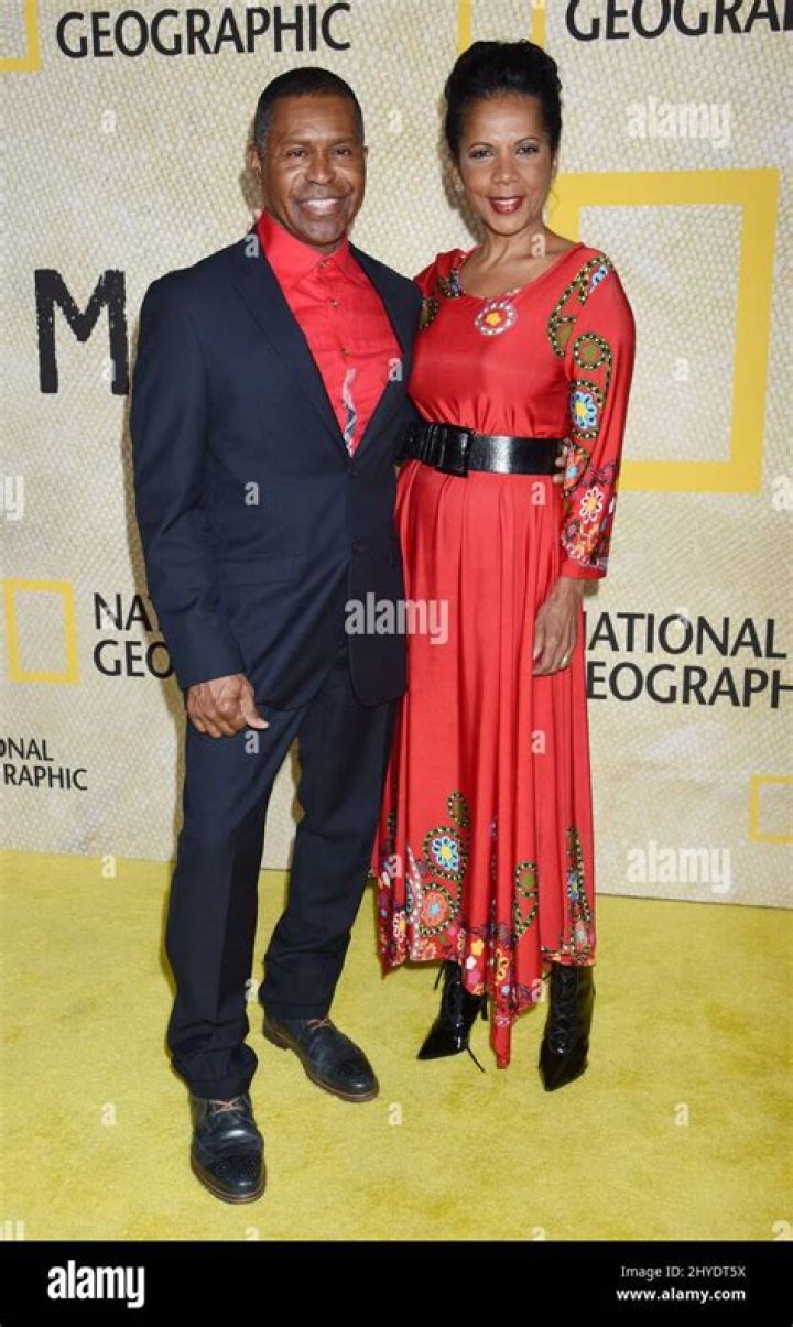 Penny Johnson Jerald Wife: Meet Gralin Jerald