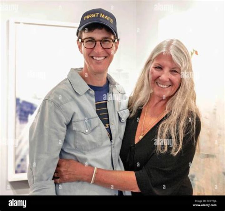 Pictures: Rachel Maddow and Wife Susan Mikula – Married Life