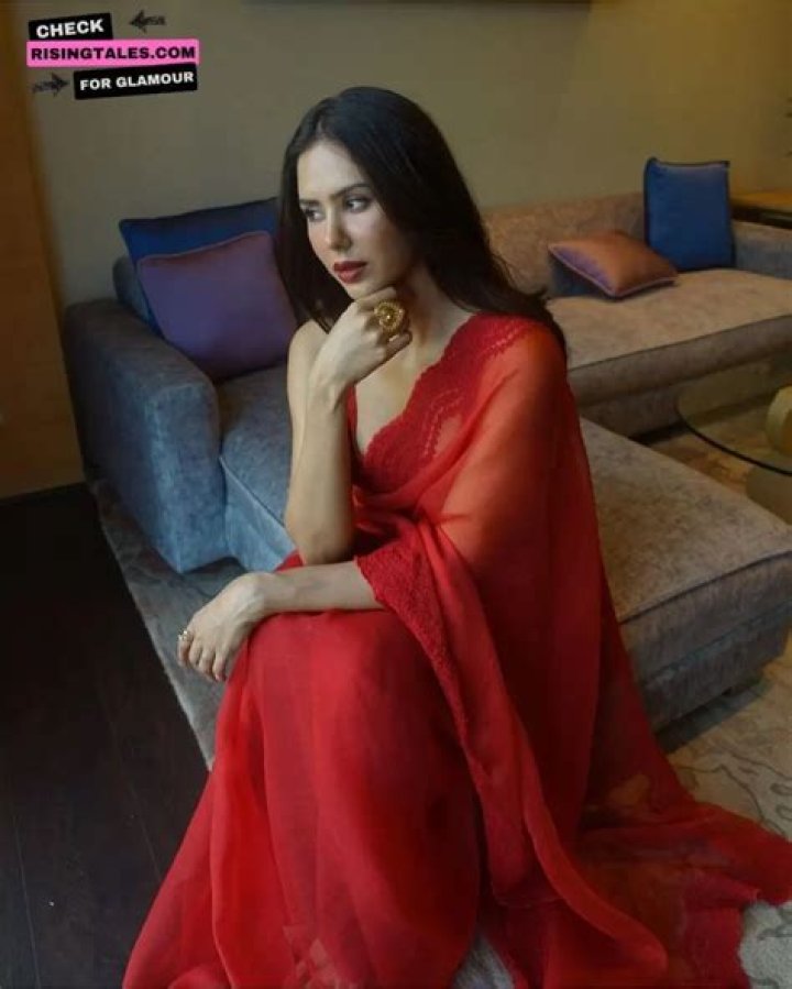 Preetika chauhan Arshvir Kaur Bajwa Height, Weight, Net Worth, Age, Birthday, Wikipedia, Who, Instagram, Biography
