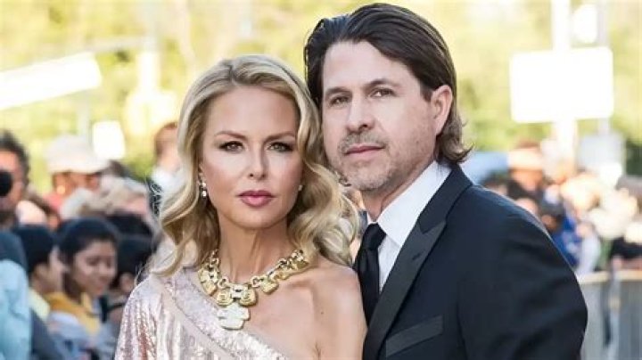 Rachel Zoe Net Worth: Details About Career, Cars, Age, Earnings, Assets - SarkariResult