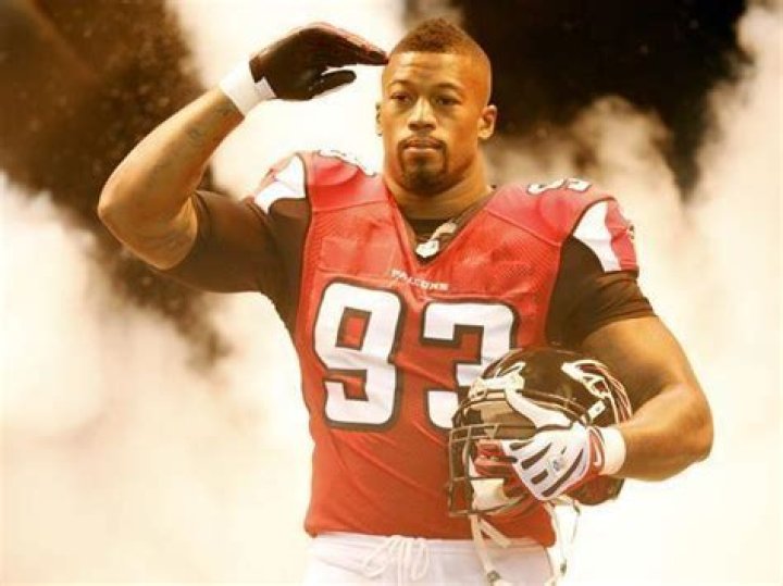 Ray Edwards (American football)