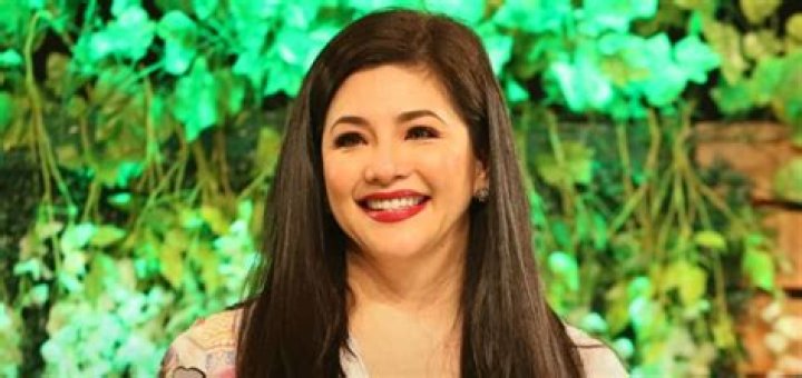 
Regine Chassagne Height, Weight, Net Worth, Age, Birthday, Wikipedia, Who, Nationality, Biography 