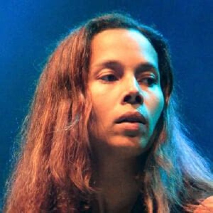 Rhiannon Giddens Net Worth