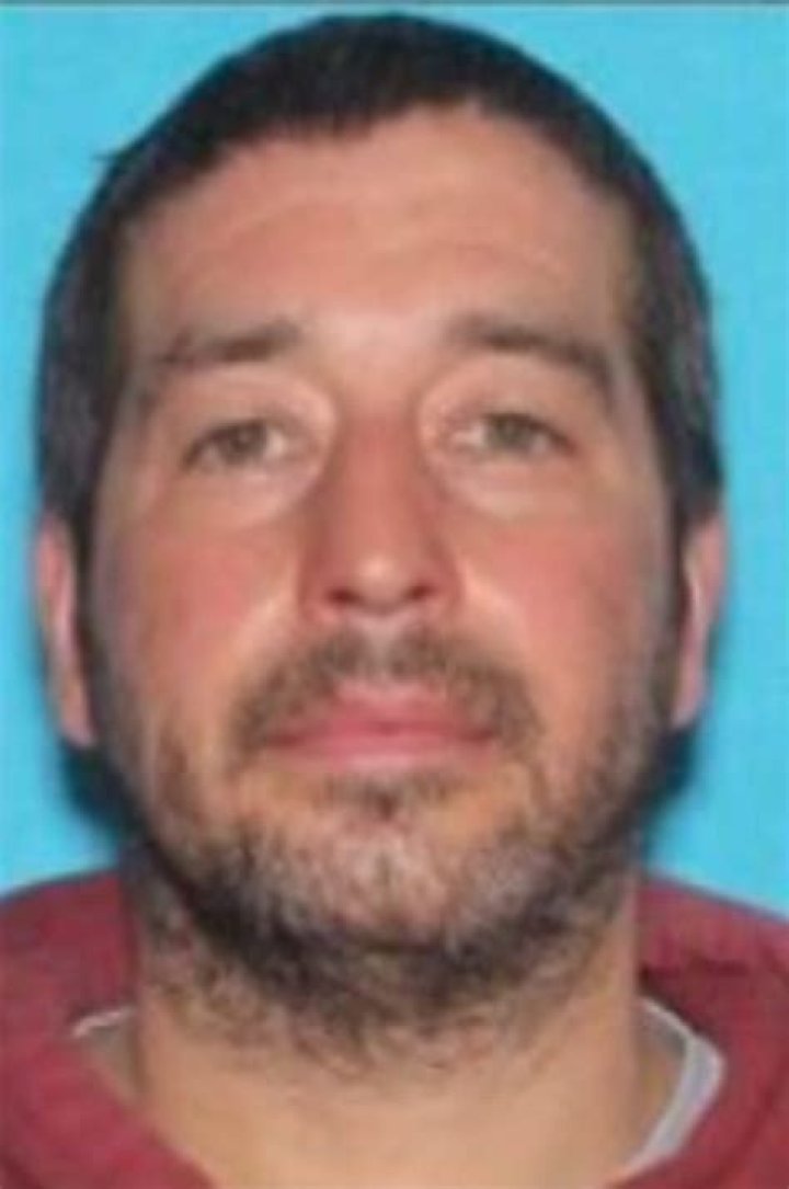 Robert Card Political Affiliation : Latest on Maine mass shooting - SarkariResult