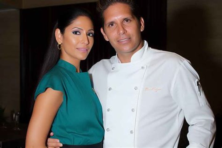 Roberto Palazuelos Net Worth