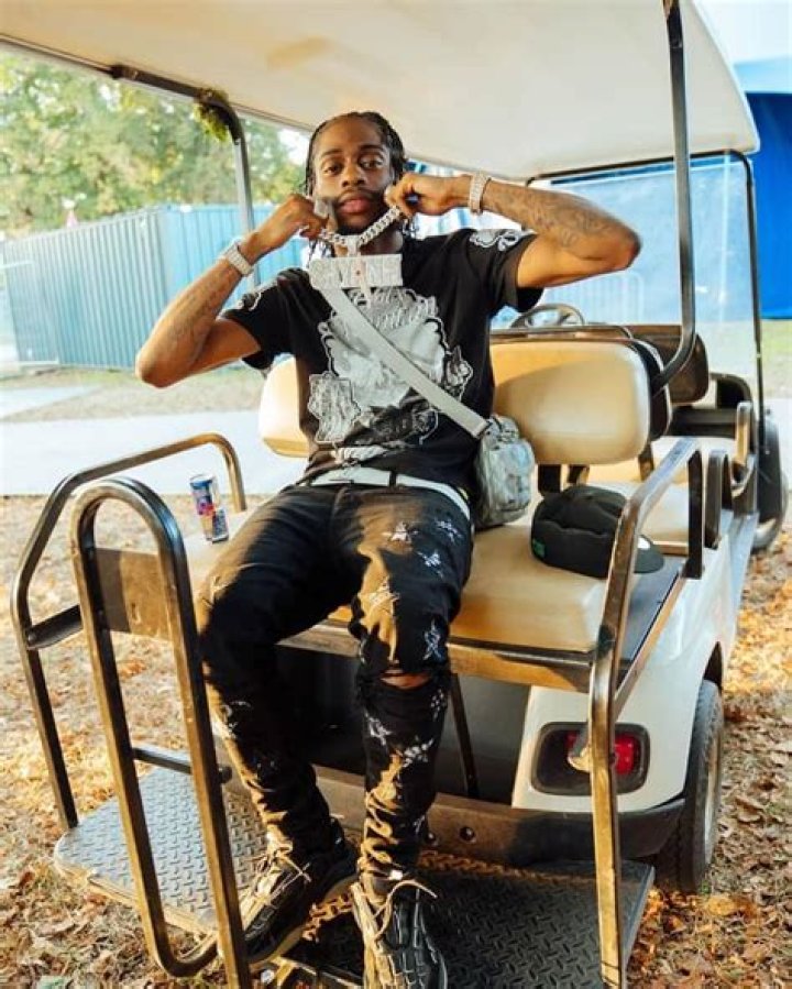 Russ Millions Net Worth: Details About Songs, Age, Height, Wife, Albums - SarkariResult