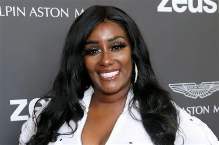 Saaphyri Windsor’s biography, net worth, fact, career, awards and life story