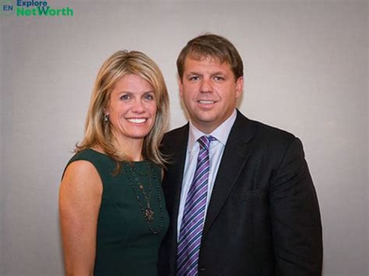 Sally Field Net Worth, Salary, Source of Income, Early Life, Career & More.