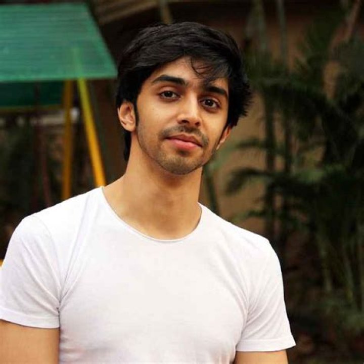 
Sateesh Patil Height, Weight, Net Worth, Age, Birthday, Wikipedia, Who, Nationality, Biography 