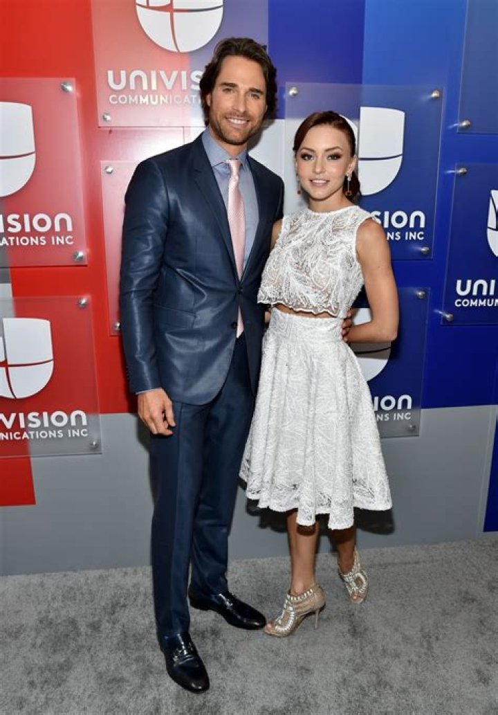 Sebastián Rulli– Net Worth, Bio, Age, Height, Wife, Marriage