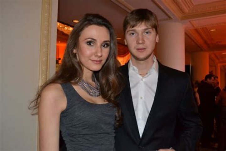 
Sergei Bobrovsky Wife Olga Bobrovskaya And Inside His Family 