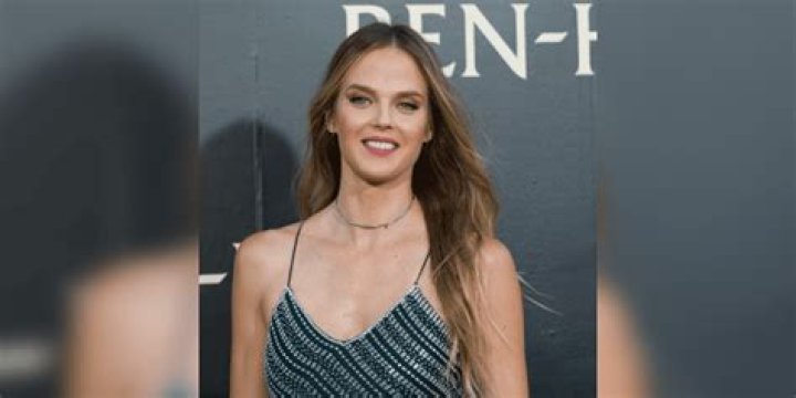 Shannan Click Net Worth