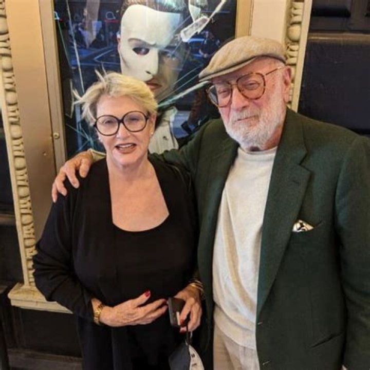 Sharon Gless Net Worth