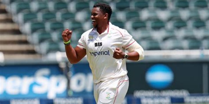 
Sisanda Magala Height, Weight, Net Worth, Age, Birthday, Wikipedia, Who, Nationality, Biography 